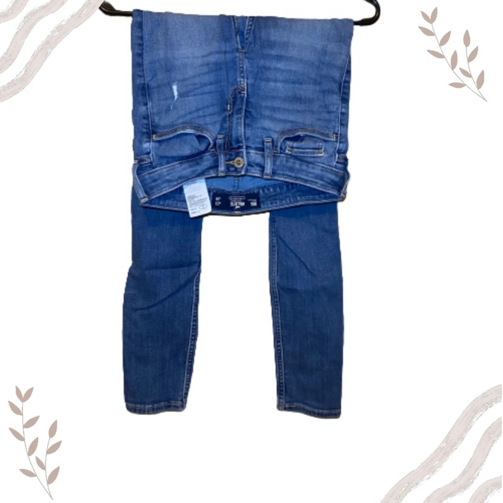 Hollister Distressed Skinny Jeans